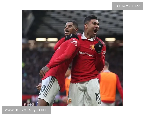 曼联球门前混战化险为夷，拉什福德推射再下一城